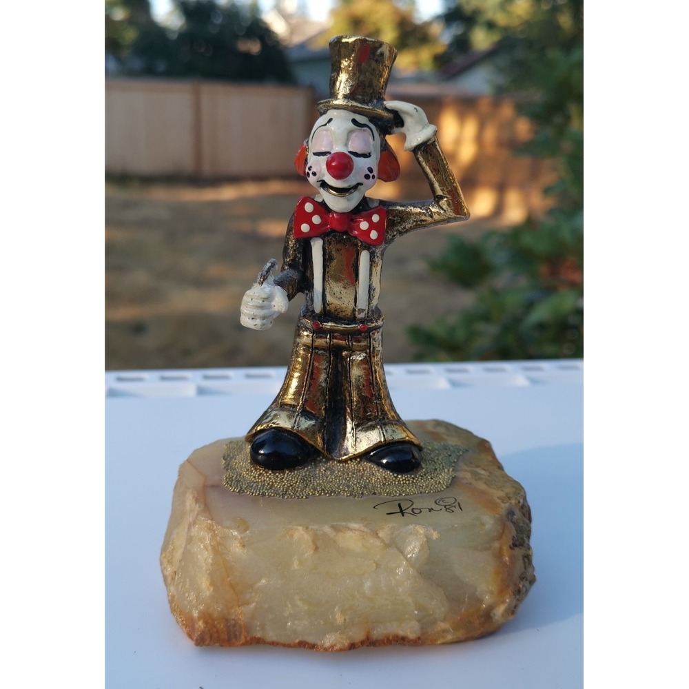 VTG 1980 RON LEE Brass & Enamel CLOWN w/ TOP HAT & FLOWER Figurine